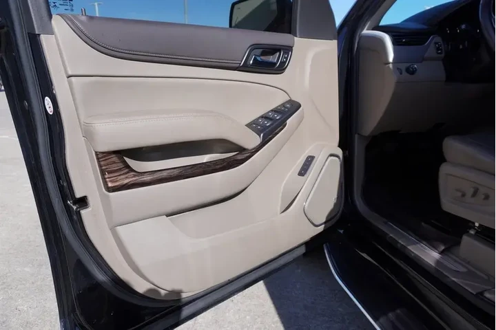 $27725 : GMC Yukon 2019 4x2 SLT 4dr S image 8