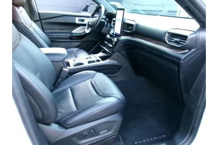 $38645 : Ford Explorer 2022 AWD Plati image 4