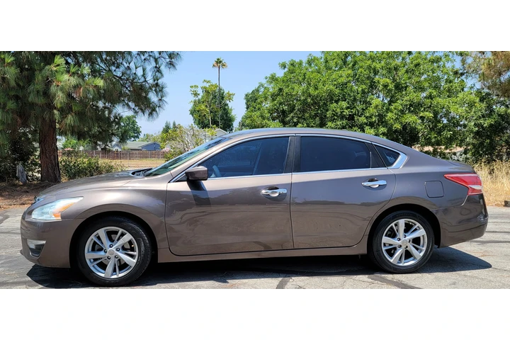 $5199 : 2013 Nissan Altima SV Auto image 4