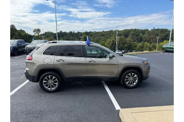 $16995 : Jeep Cherokee 2019 4x4 Latit image 5