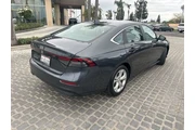 $22995 : Honda Accord 2024 LX 4dr Sed thumbnail