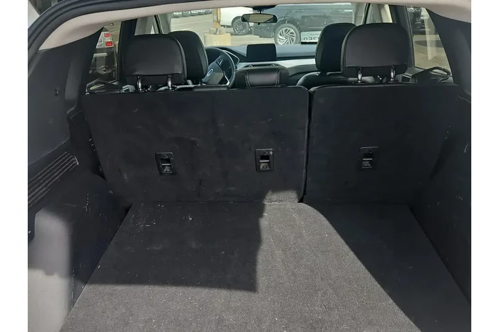 $18000 : Ford Escape Plug-In Hybrid 2 image 9