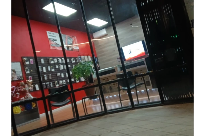 Servicio de limpieza de graffi image 5