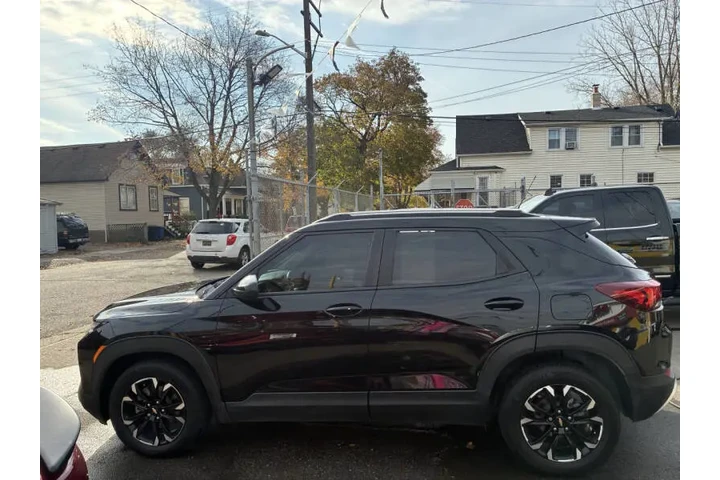 $18995 : 2022 TrailBlazer LT image 5