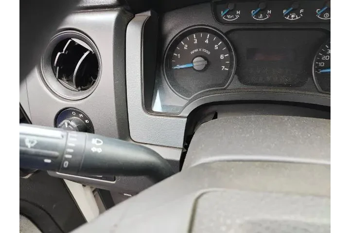 $14926 : Ford F-150 2014 4x2 XL 2dr R image 10