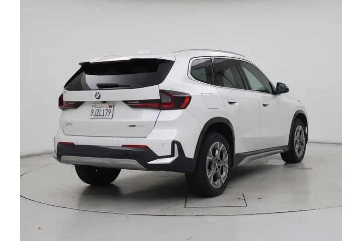 $33998 : BMW X1 2023 AWD xDrive28i 4d image 8