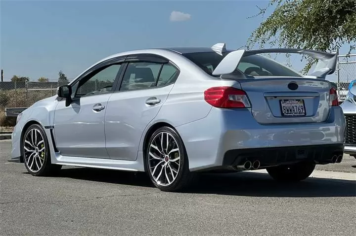 $36352 : WRX STi image 7