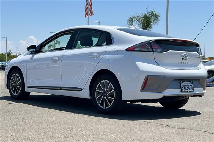 $18700 : Ioniq EV Limited image 7