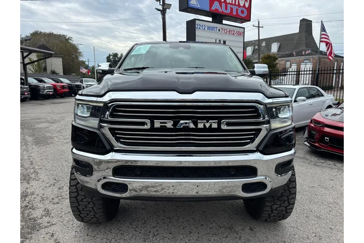 2021 RAM 1500 Laramie Crew Ca image 2