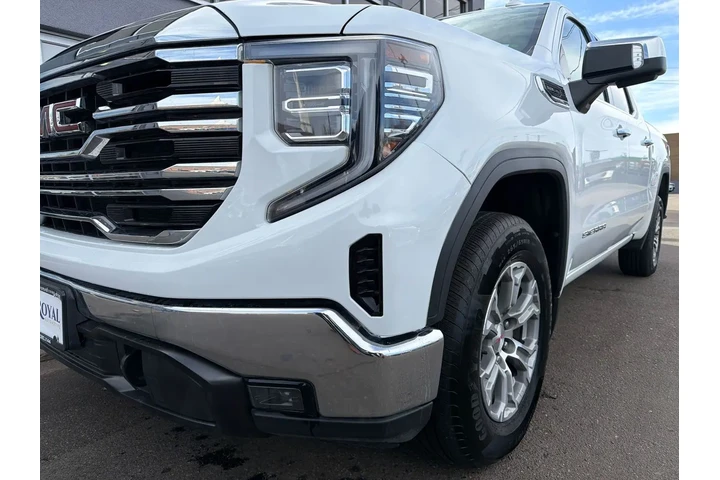 $44995 : 2025 GMC Sierra 1500 4WD Crew image 8
