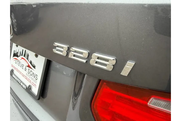 2014 BMW 3 Series 328i xDrive image 9