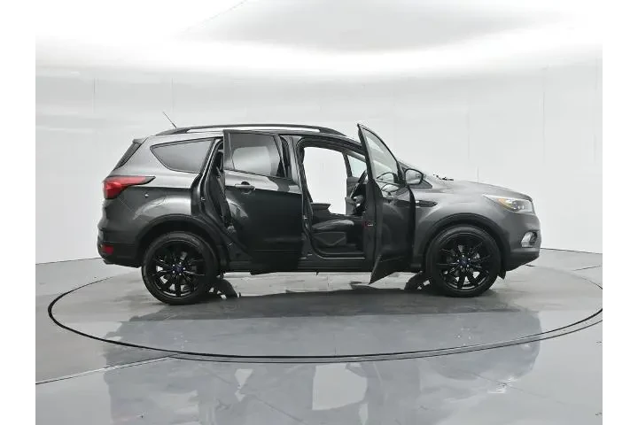 $13000 : Ford Escape 2019 SE 4dr SUV image 4