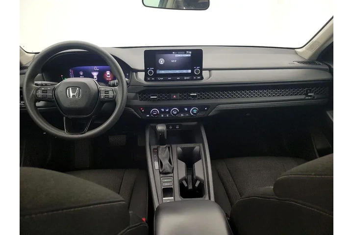 $26998 : Honda Accord 2024 EX 4dr Sed image 9