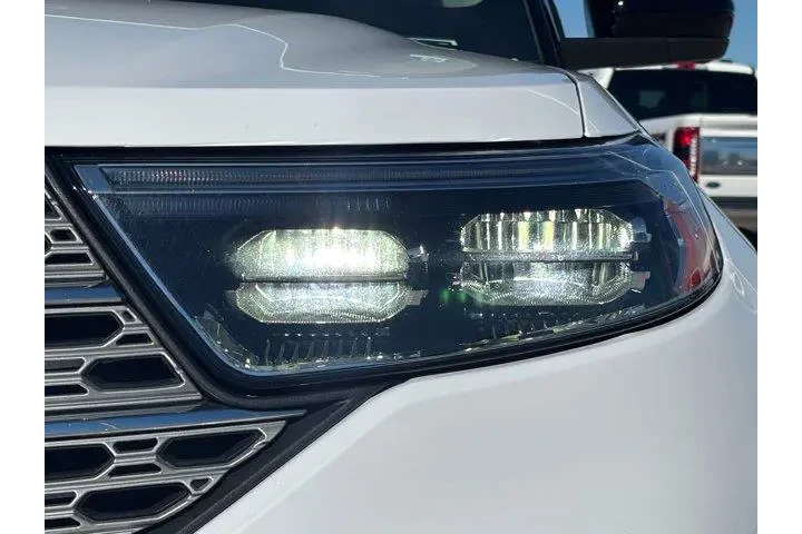 $29499 : Ford Explorer 2023 AWD Limit image 9