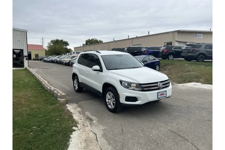$8900 : 2017 Tiguan 2.0T S 4Motion image 7