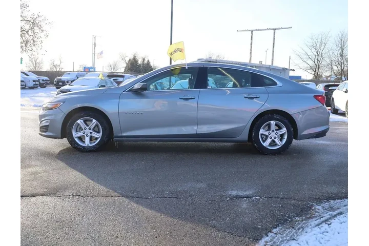 $18777 : Chevrolet Malibu 2024 LT 4dr image 5