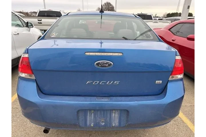 $2922 : Ford Focus 2010 SE 4dr Sedan image 6