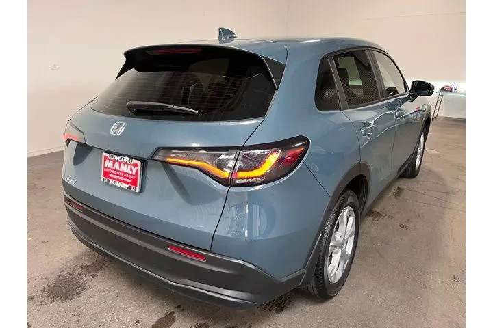 $22817 : Honda HR-V 2023 LX 4dr Cross image 3