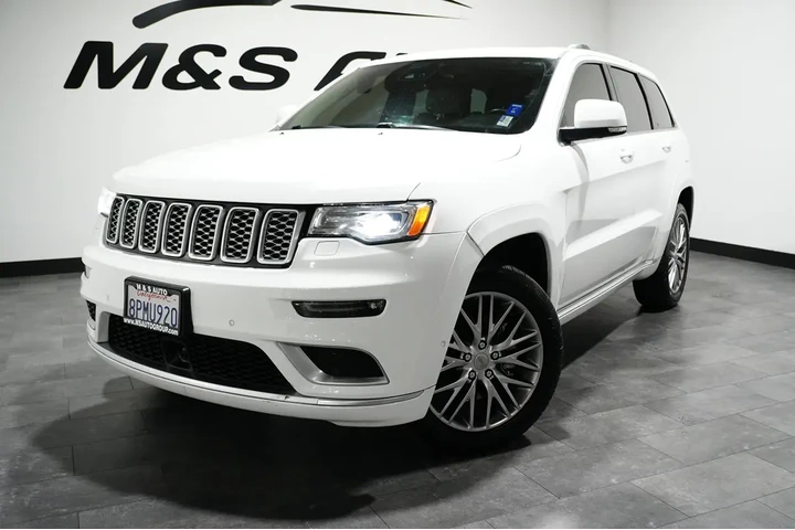 $21016 : 2018 Grand Cherokee Summit image 4
