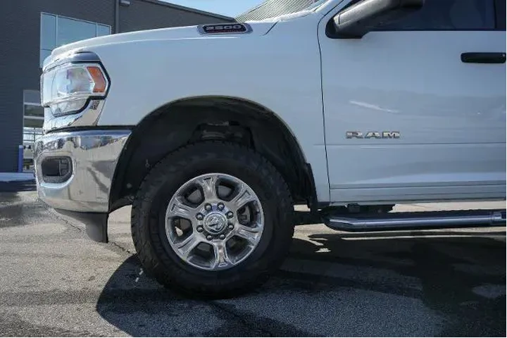 $39328 : Ram 2500 2024 4x4 Big Horn 4 image 4