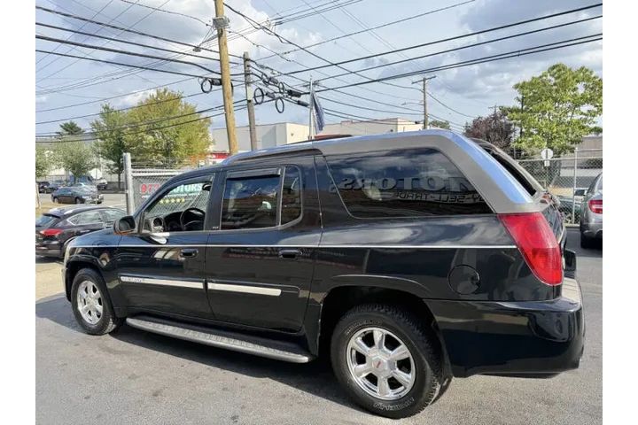 $3899 : 2004 GMC Envoy XUV SLT image 8