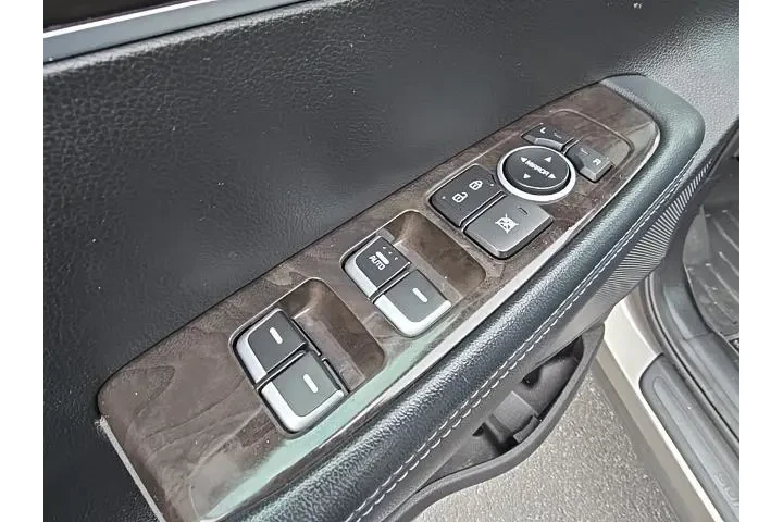 $10000 : Kia Sorento 2018 LX 4dr SUV image 7