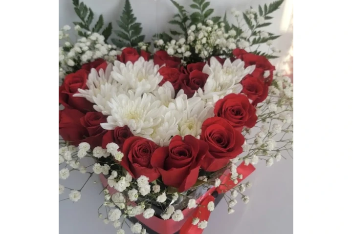 In Love Flower Shop image 5