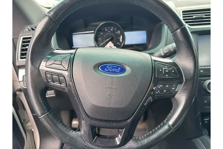 $16999 : Ford Explorer 2016 XLT 4dr S image 10