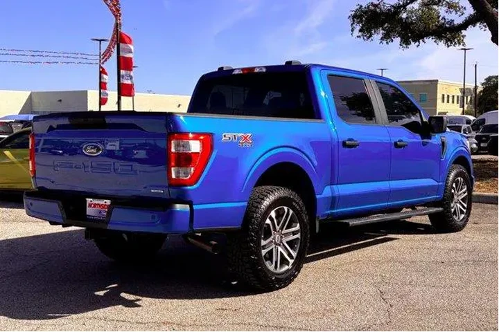 $33977 : Ford F-150 2021 4x4 XL 4dr S image 5
