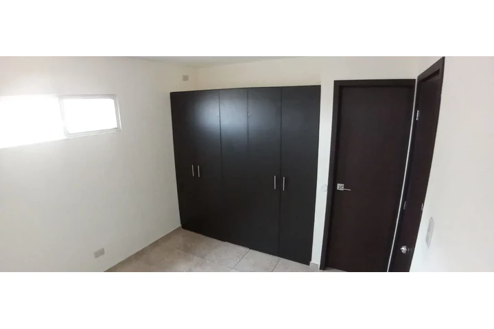$360 : Casa en renta en Durán City image 9