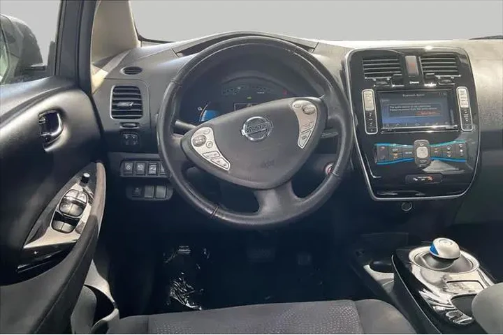 $7820 : Nissan LEAF 2016 SV 4dr Hatc image 3