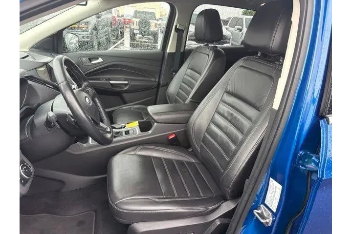 $13000 : Ford Escape 2017 AWD Titaniu image 10