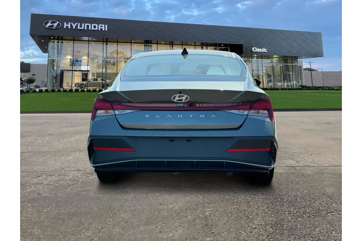 $20000 : Hyundai ELANTRA 2025 SE 4dr image 6