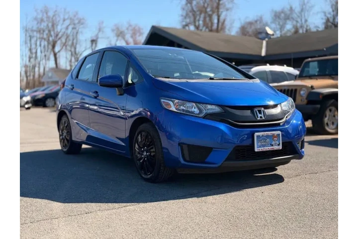 $11995 : 2017 Fit LX image 6