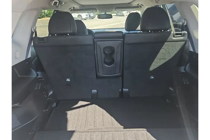$13500 : Nissan Rogue 2015 S 4dr Cros image 9