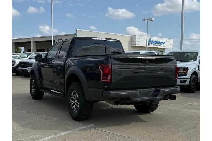 $31995 : Ford F-150 2017 4x4 Raptor 4 image 7