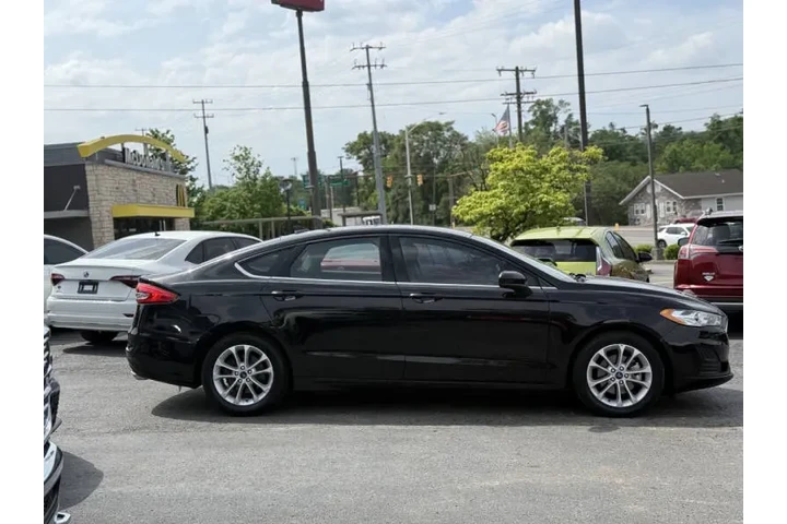 $12495 : 2020 Fusion SE image 5