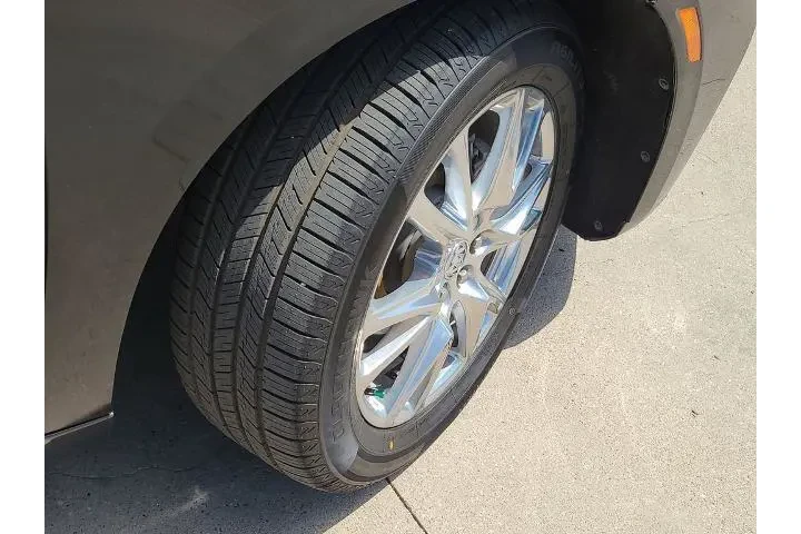 $27667 : Buick Enclave 2023 4x4 Premi image 8