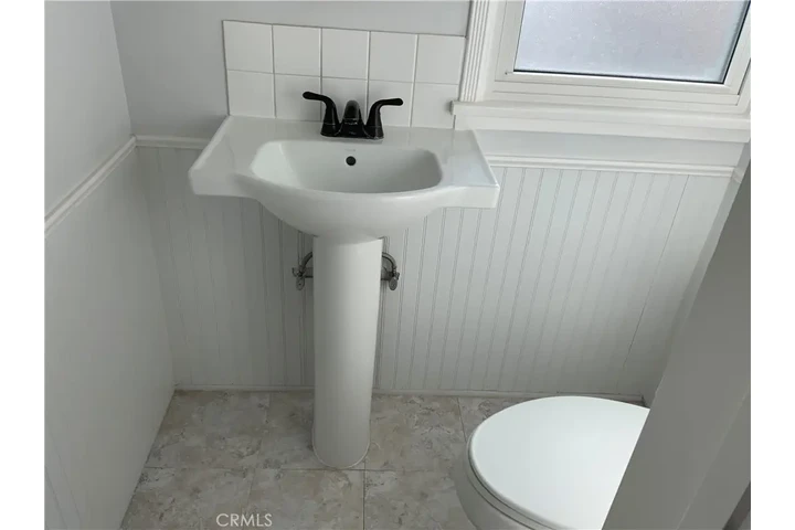 $1100 : Monrovia con electrodomésticos image 9