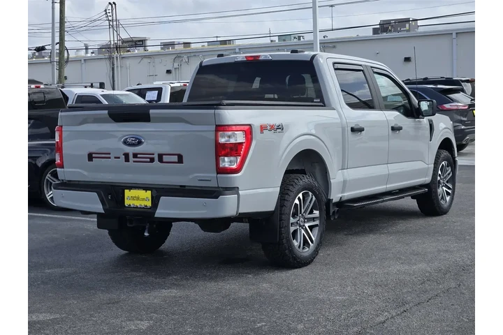 $39881 : Ford F-150 2023 4x4 XL 4dr S image 5