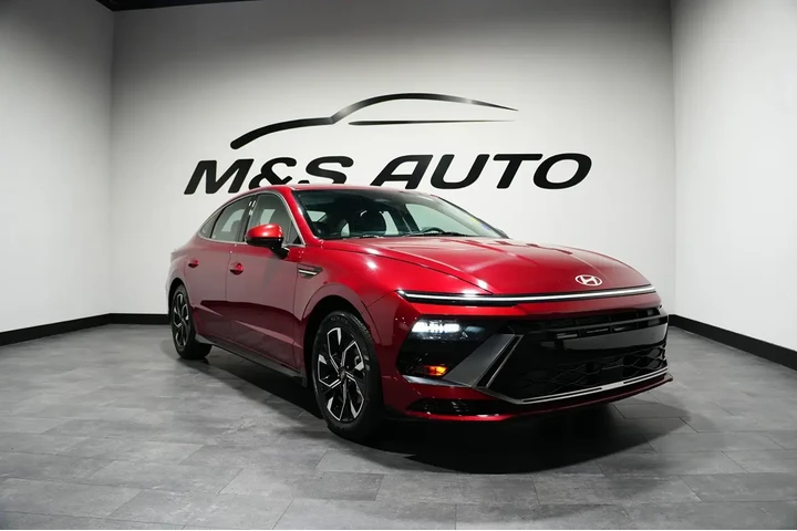 $23305 : 2025 Sonata SEL image 7