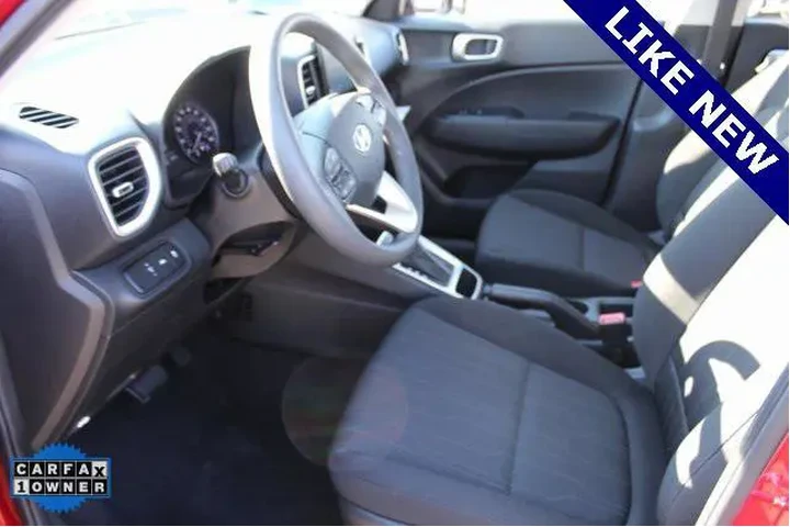 $13599 : Hyundai VENUE 2021 SE 4dr Cr image 7