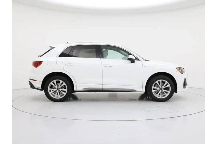 $25998 : Audi Q3 2022 AWD quattro S l image 7