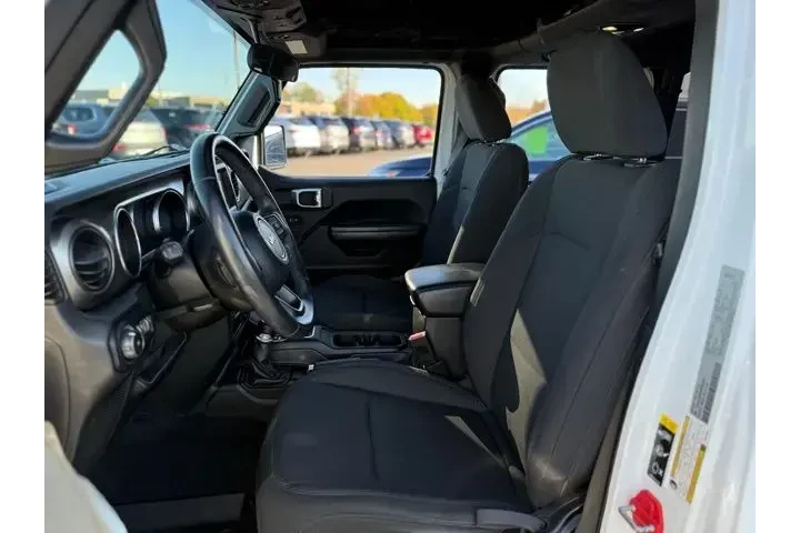 $20000 : Jeep Wrangler Unlimited 2021 image 2