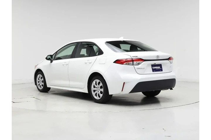 $21998 : Toyota Corolla 2024 LE 4dr S image 2