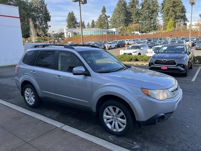 $7990 : 2012  Forester 2.5X image 6