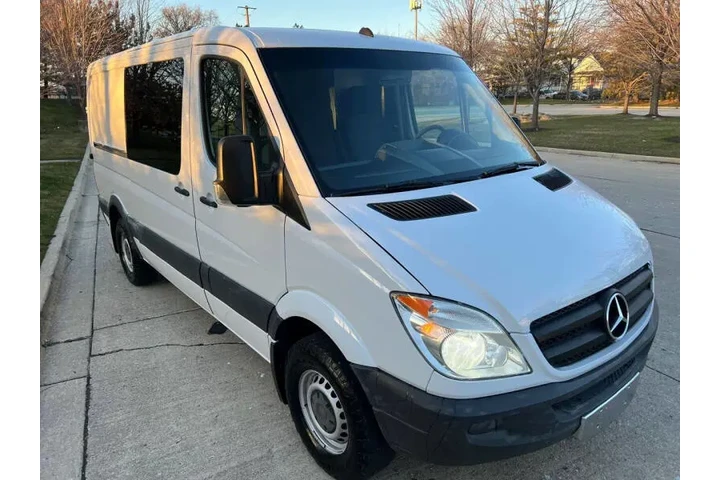 $12997 : 2012 Mercedes-Benz Sprinter 2 image 4