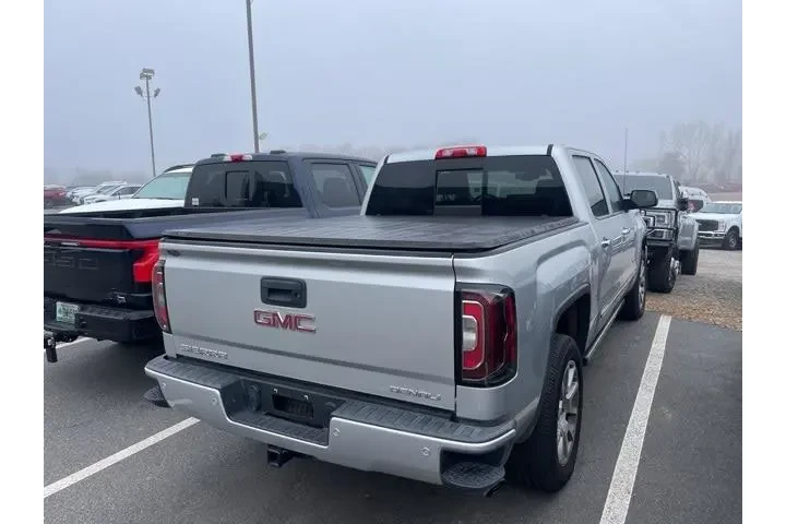 $36992 : GMC Sierra 1500 2018 4x4 Den image 4
