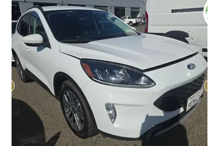 $17950 : Ford Escape 2021 SEL 4dr SUV image 1