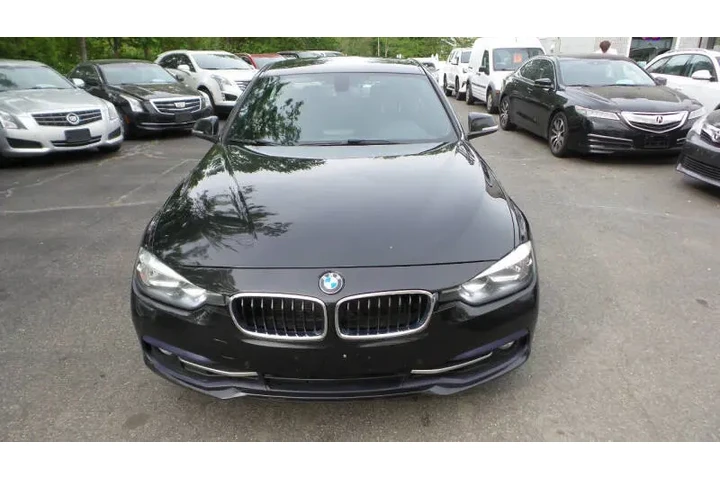 $11975 : 2017 BMW 3 Series 330i xDrive image 3